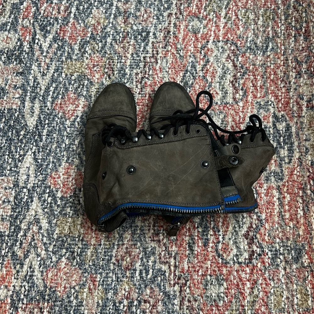 Steve Madden Boots